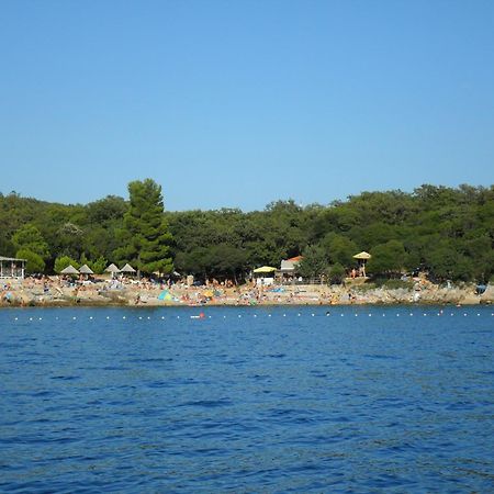 Pinezići Apartment And Studio Jelusic מראה חיצוני תמונה