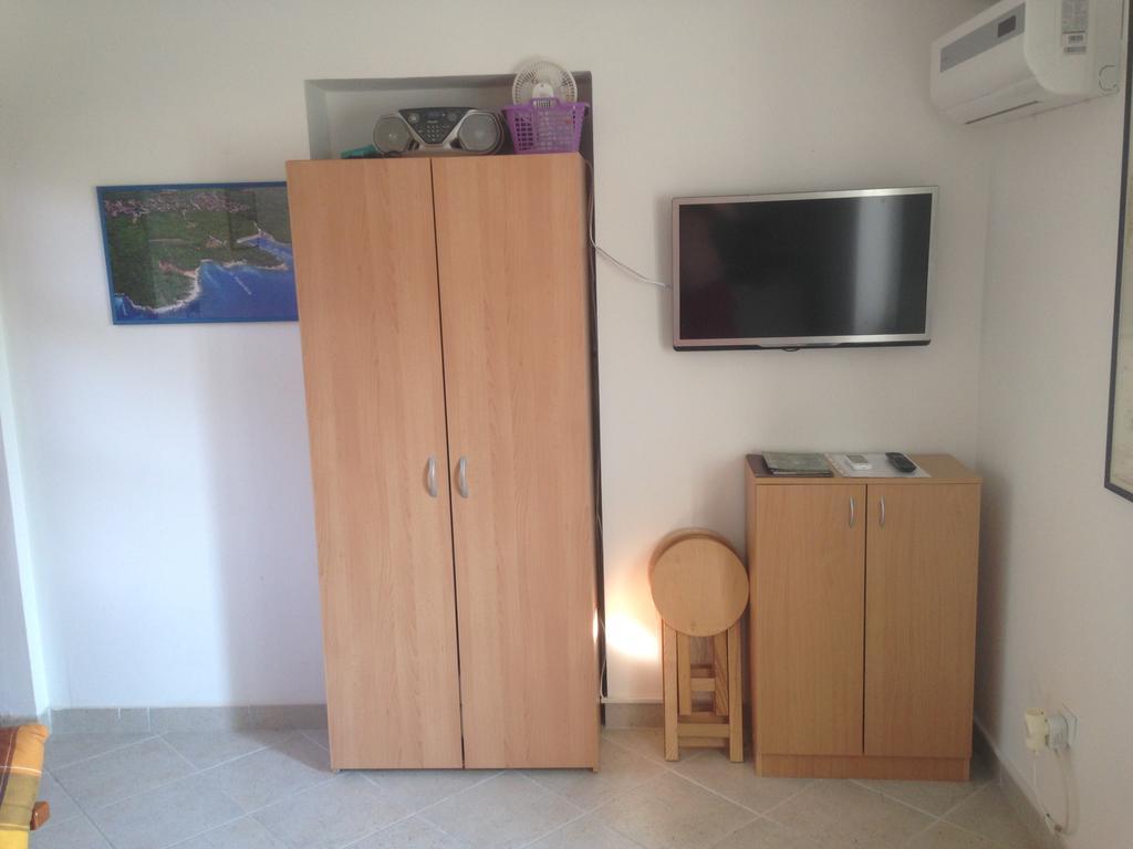 Pinezići Apartment And Studio Jelusic חדר תמונה
